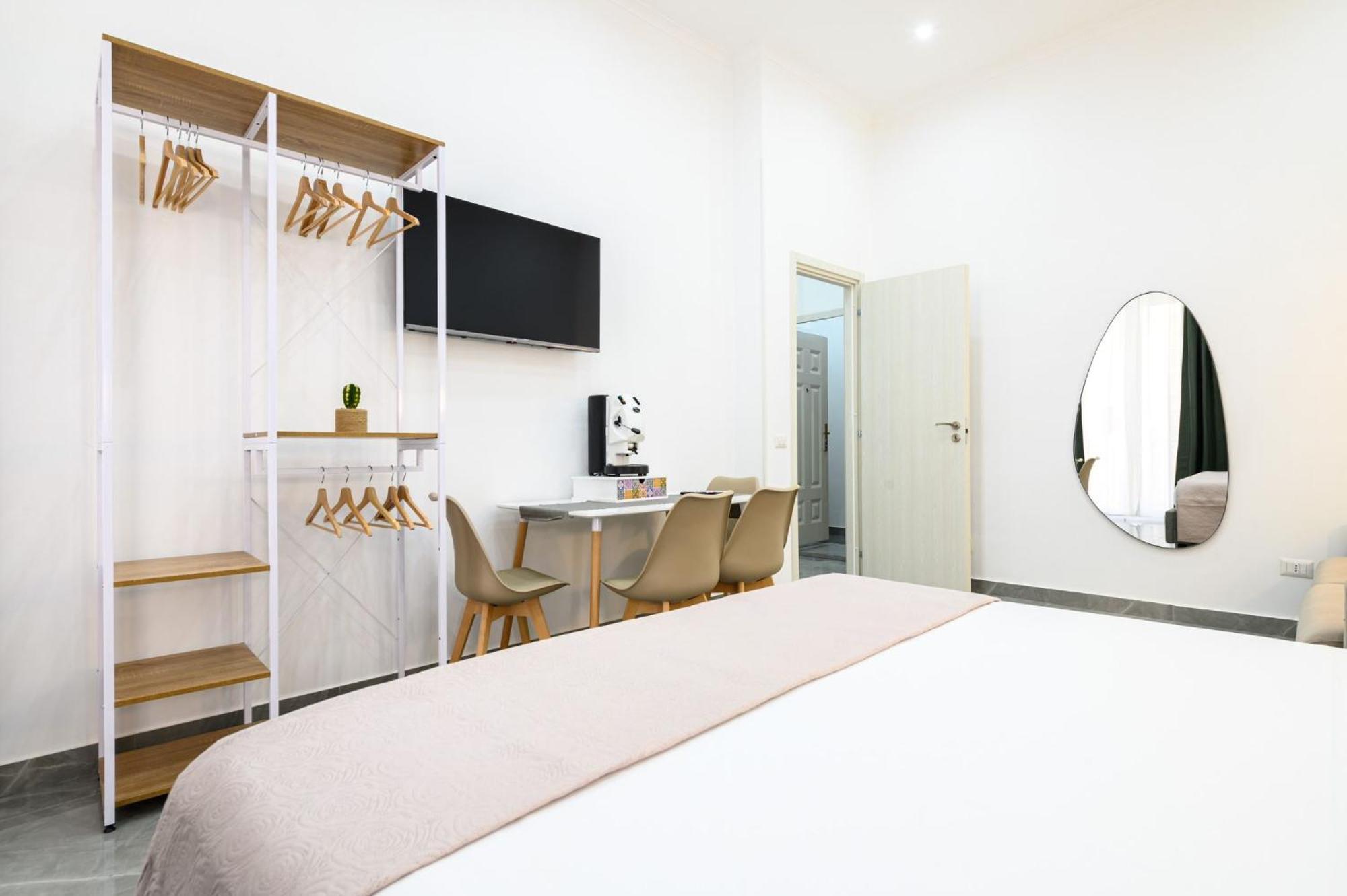 Giordano Suite Center Neapel Exterior foto