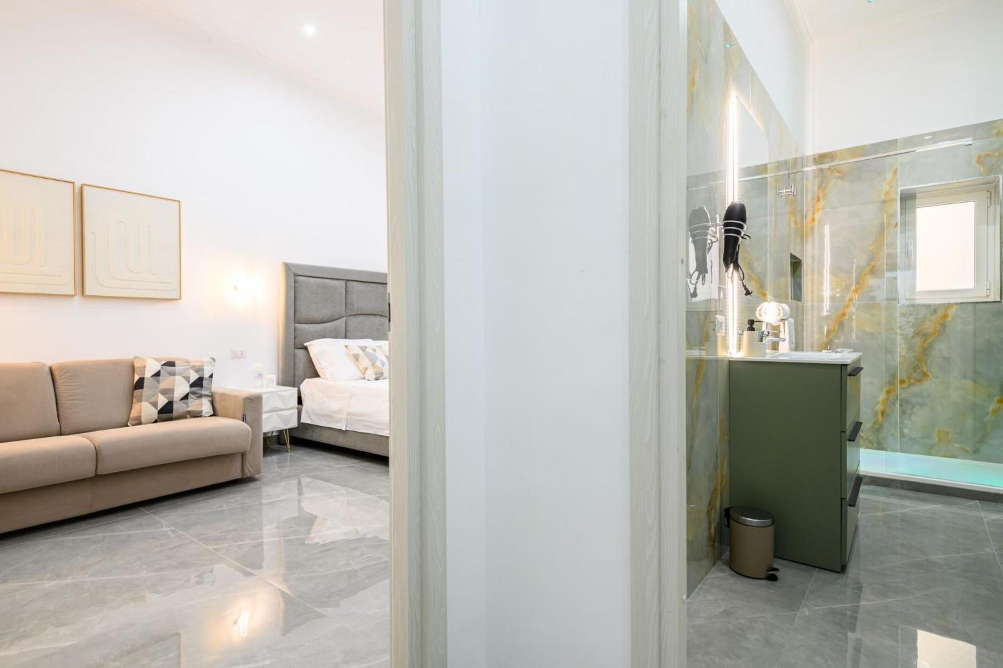 Giordano Suite Center Neapel Exterior foto