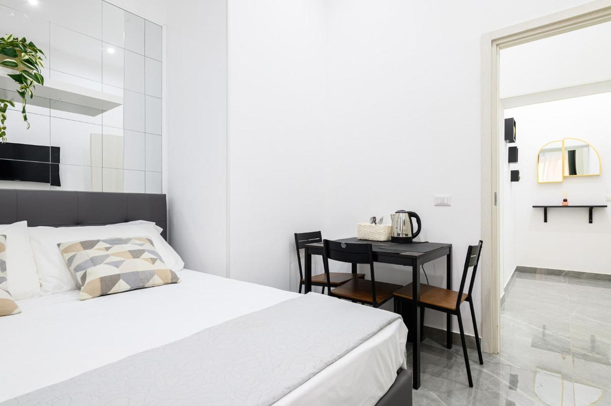 Giordano Suite Center Neapel Exterior foto